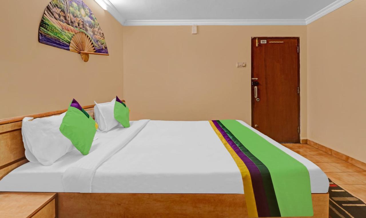 Hotel Treebo Surya Yatri Niwas Belgaum Exterior foto